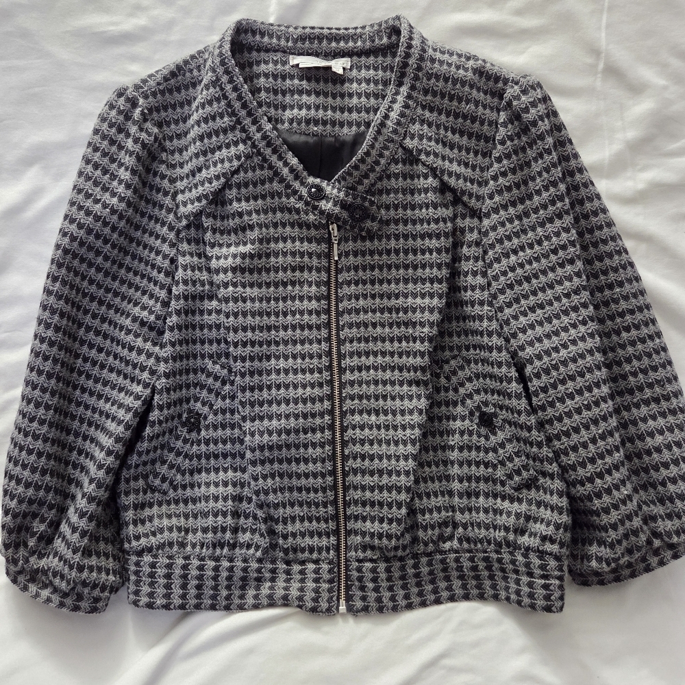 To The Max Bouclé Houndstooth Moto Cropped Jacket Medium